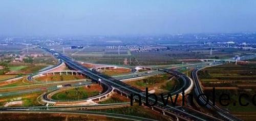 多(duo)地(di)大力推進(jin)建築(zhu)垃(la)圾(ji)資(zi)源(yuan)化利(li)用，給建(jian)築(zhu)垃(la)圾一(yi)箇(ge)歸(gui)宿(su)