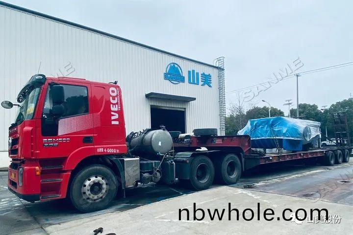 山美(mei)1800噸/小(xiao)時(shi)大型(xing)歐版顎(e)式破(po)碎機(ji)助力(li)冀東水泥石(shi)灰石破碎(sui)項目